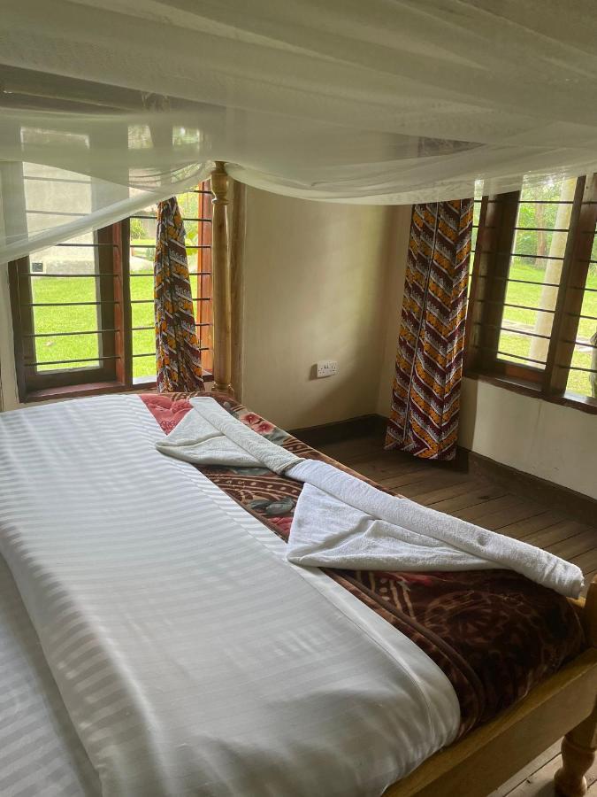 Lake Nkuruba Nature Reserve Hotel Durama Eksteriør billede