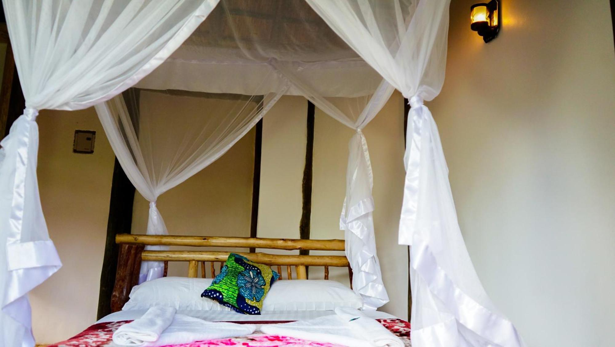 Lake Nkuruba Nature Reserve Hotel Durama Eksteriør billede